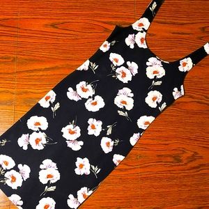 Forever 21 Sleeveless Floral Dress - Perfect for Weddings